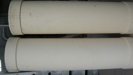 Изостатическое нажатие Керамическая труба большого размера 99,7% высокой чистоты Al2O3 Керамическая труба с устойчивостью к абразии и коррозии