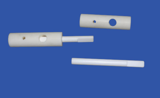 CNC поршеня керамики Zirconia точности подвергая механической обработке обрабатывает, который подвергли механической обработке точность на токарном станке
