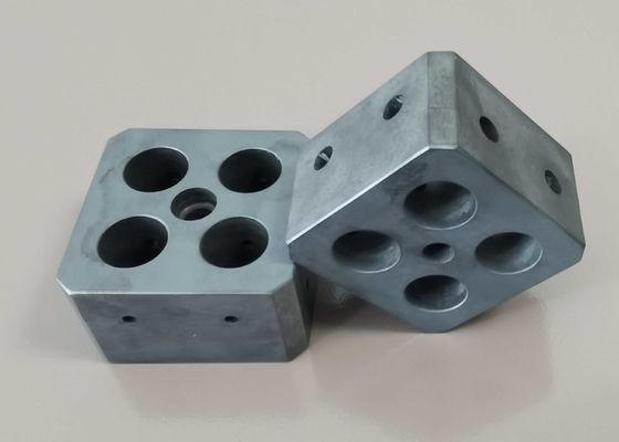 Напряжение 20-25КВ/мм пробоя автомобильной керамики нитрида кремния СИ3Н4