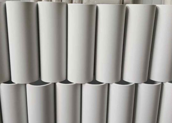 20 КВ/мм Напряжение распада Al2O3 Керамика с тепловым расширением 7,2 X 10-6/К и диэлектрической постоянной 9.6