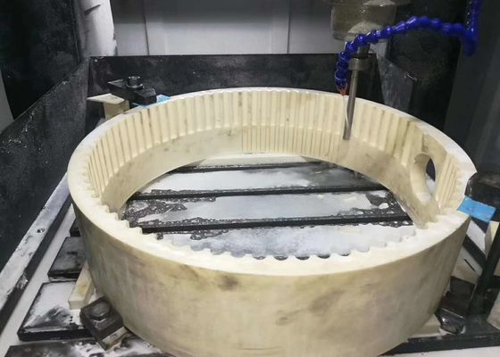 Высокая сжимательная прочность до 3000 МПа Алюминокислотная керамика с твердостью 9 Моха